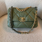 CHANEL Handbag 21B Military Green Lambskin Quilted 19 Flap Small Mixed Hardware -Knockoff
