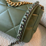 CHANEL Handbag 21B Military Green Lambskin Quilted 19 Flap Small Mixed Hardware -Knockoff
