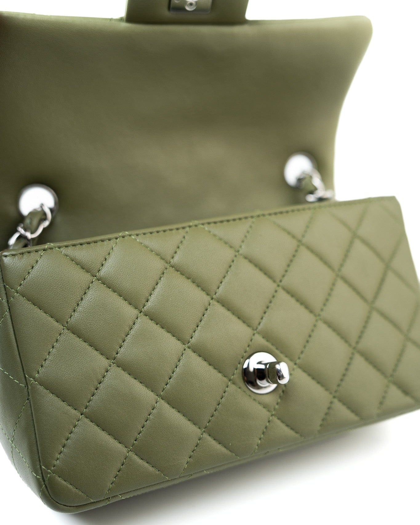 CHANEL Handbag 21B Military Green Lambskin Quilted Mini Rectangular Single Silver Hardware -Knockoff
