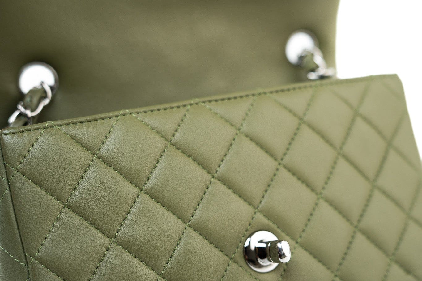 CHANEL Handbag 21B Military Green Lambskin Quilted Mini Rectangular Single Silver Hardware -Knockoff
