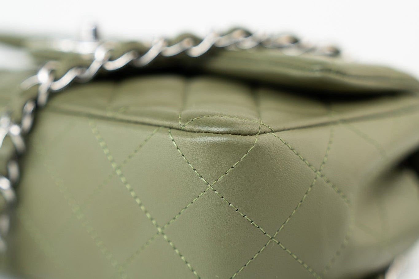 CHANEL Handbag 21B Military Green Lambskin Quilted Mini Rectangular Single Silver Hardware -Knockoff
