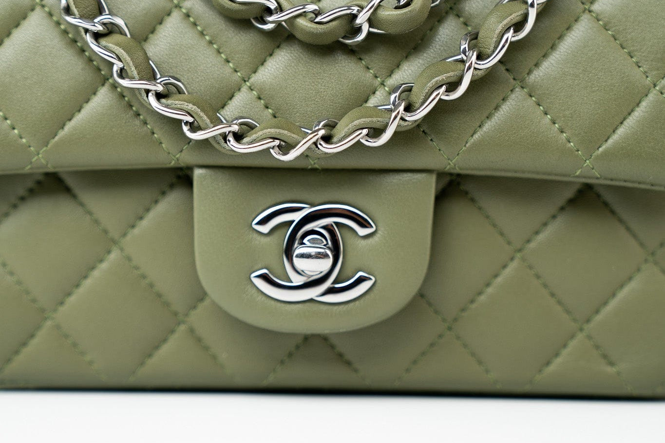 CHANEL Handbag 21B Military Green Lambskin Quilted Mini Rectangular Single Silver Hardware -Knockoff
