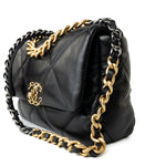 CHANEL Handbag 21C Black Lambskin Quilted 19 Flap Small Mixed Hardware -Knockoff
