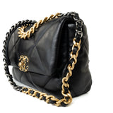 CHANEL Handbag 21C Black Lambskin Quilted 19 Flap Small Mixed Hardware -Knockoff
