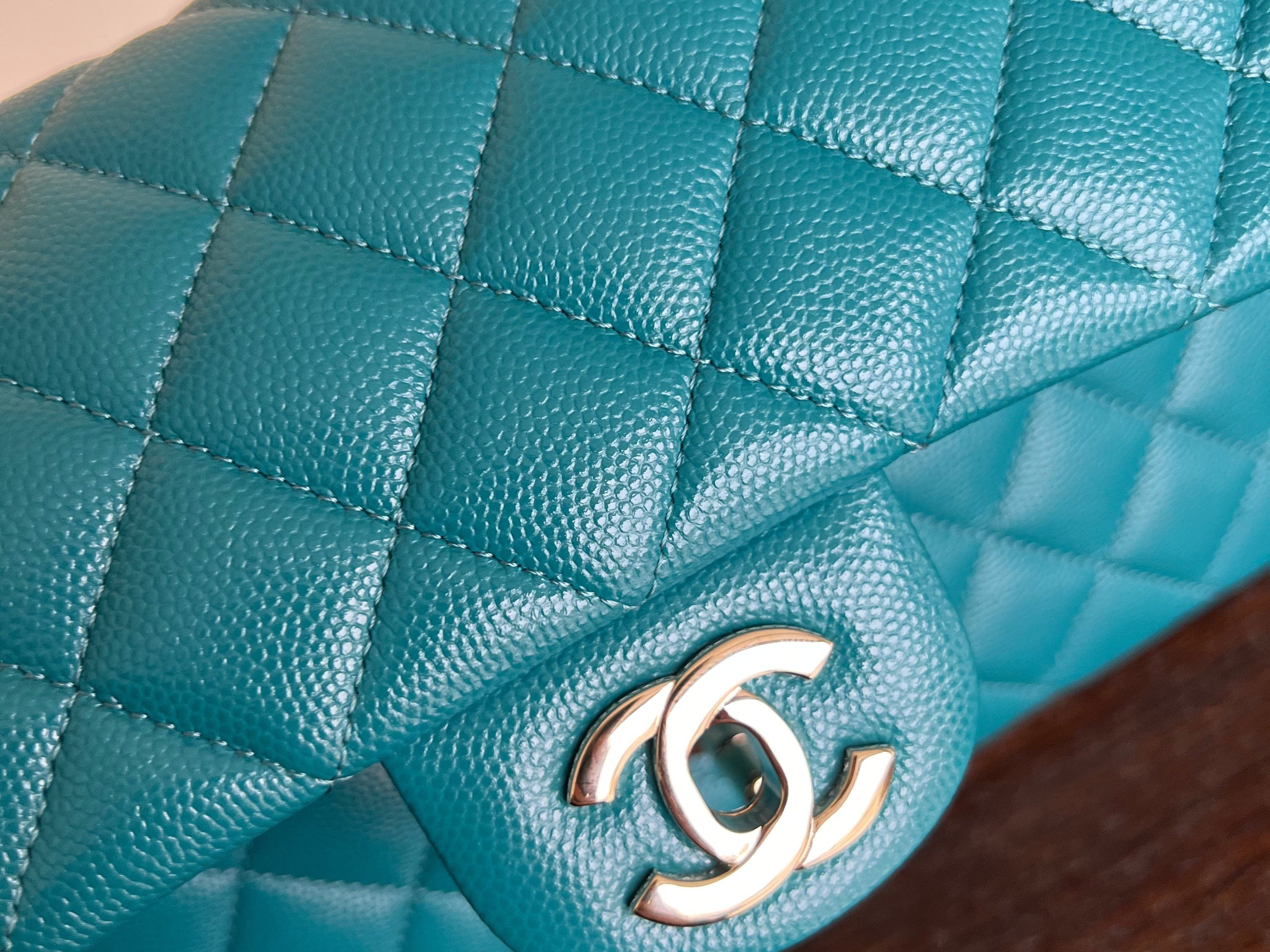 CHANEL Handbag 21C Dark Teal Caviar Quilted Classic Double Flap Small Light Gold Hardware -Knockoff
