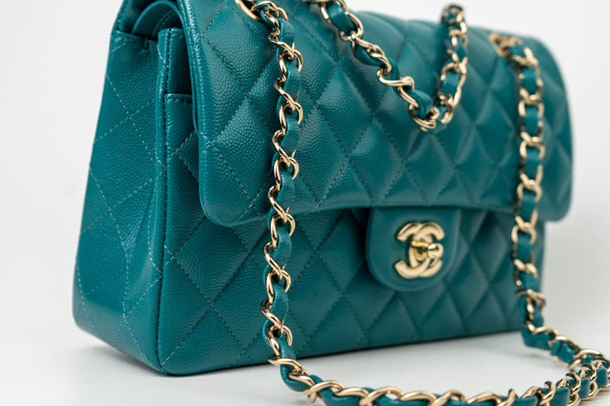 CHANEL Handbag 21C Dark Teal Caviar Quilted Classic Double Flap Small Light Gold Hardware -Knockoff
