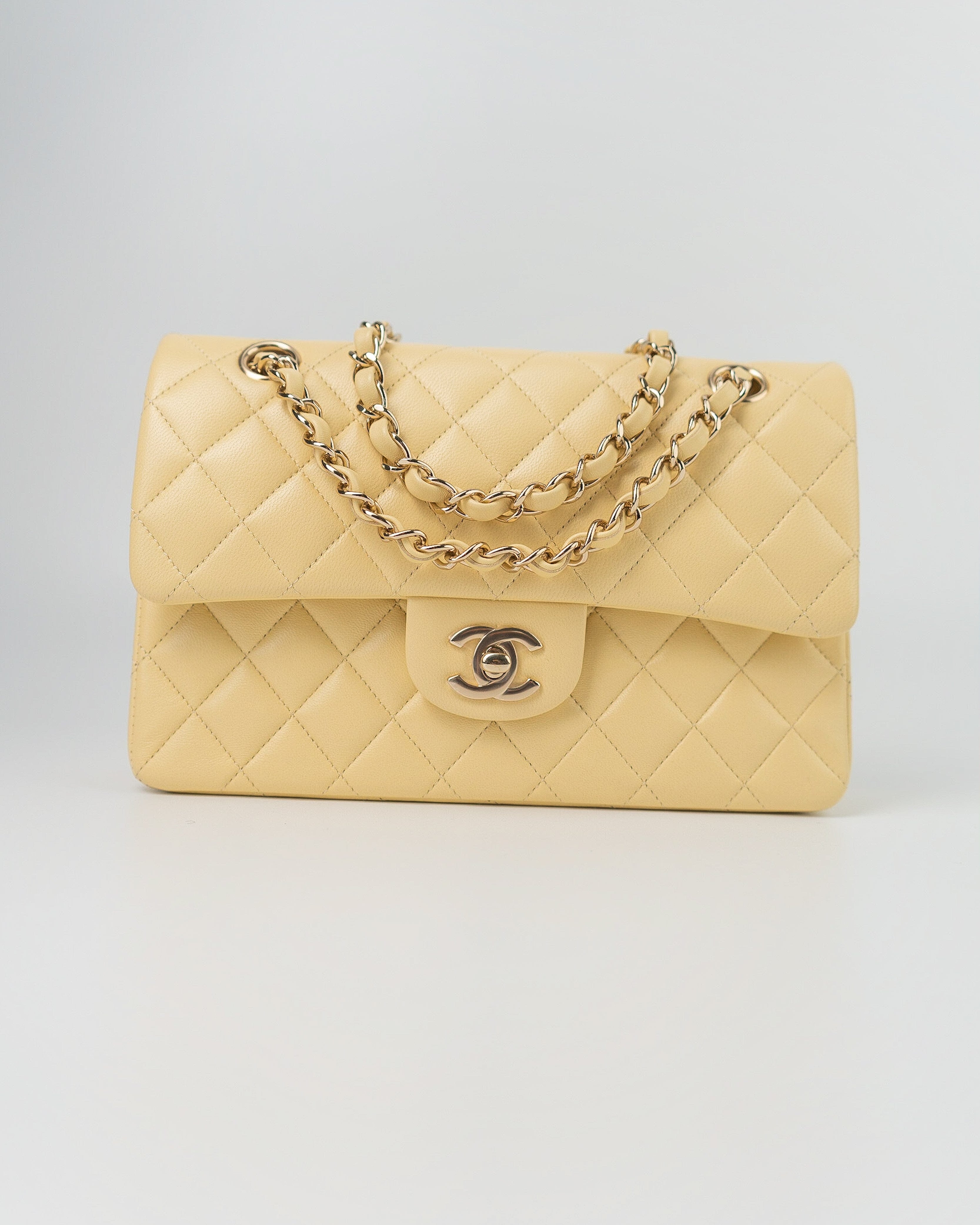 CHANEL Handbag 21C Yellow Lambskin Quilted Classic Flap Small Light Gold Hardware -Knockoff
