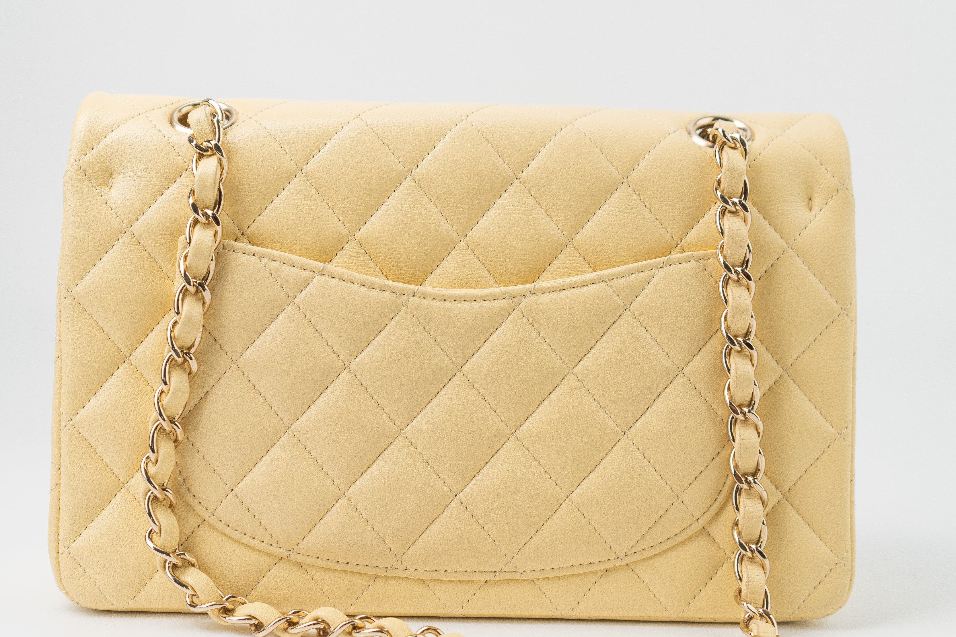 CHANEL Handbag 21C Yellow Lambskin Quilted Classic Flap Small Light Gold Hardware -Knockoff
