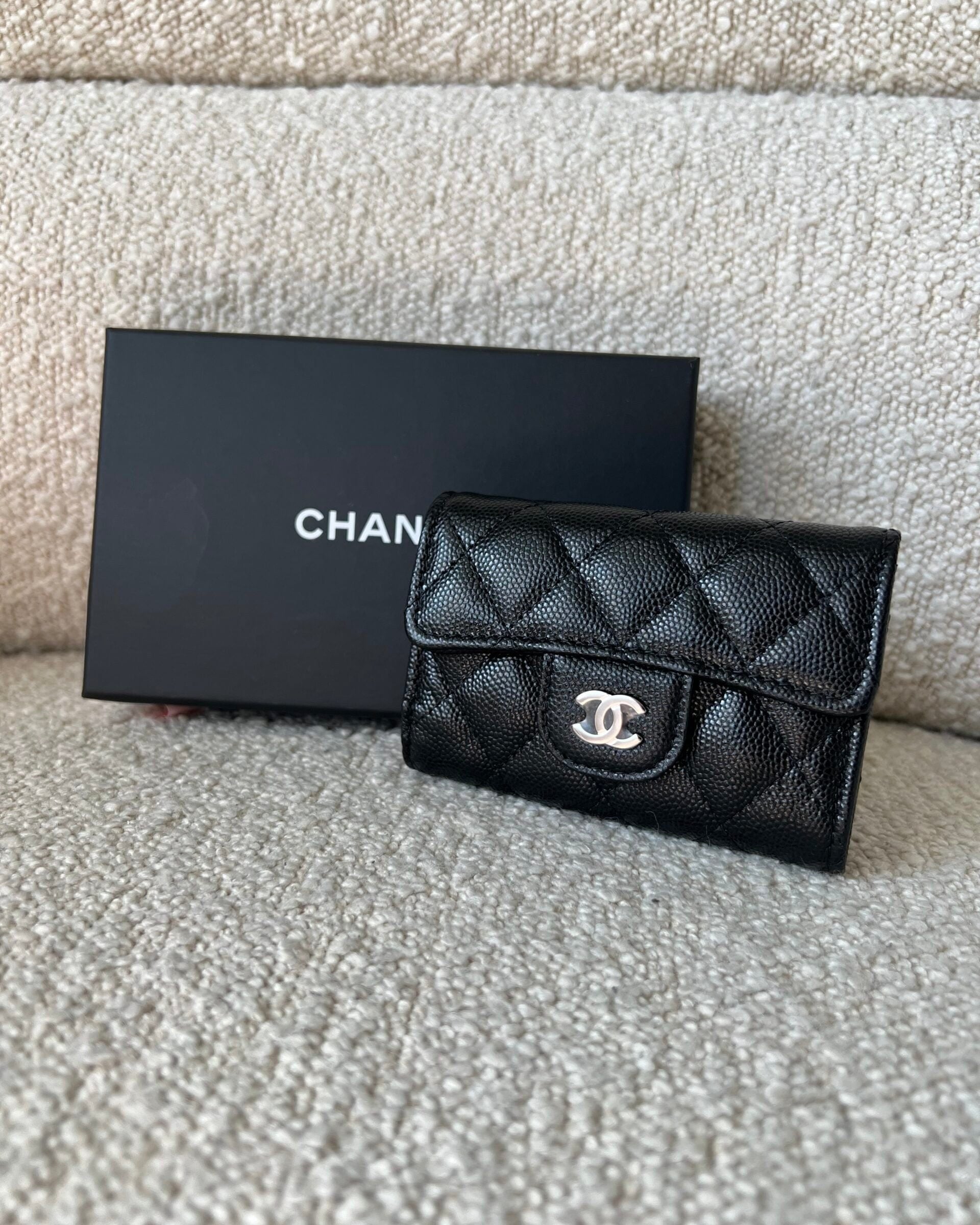 CHANEL Handbag 21K Black Caviar Quilted Key Holder Wallet Silver Hardware -Knockoff
