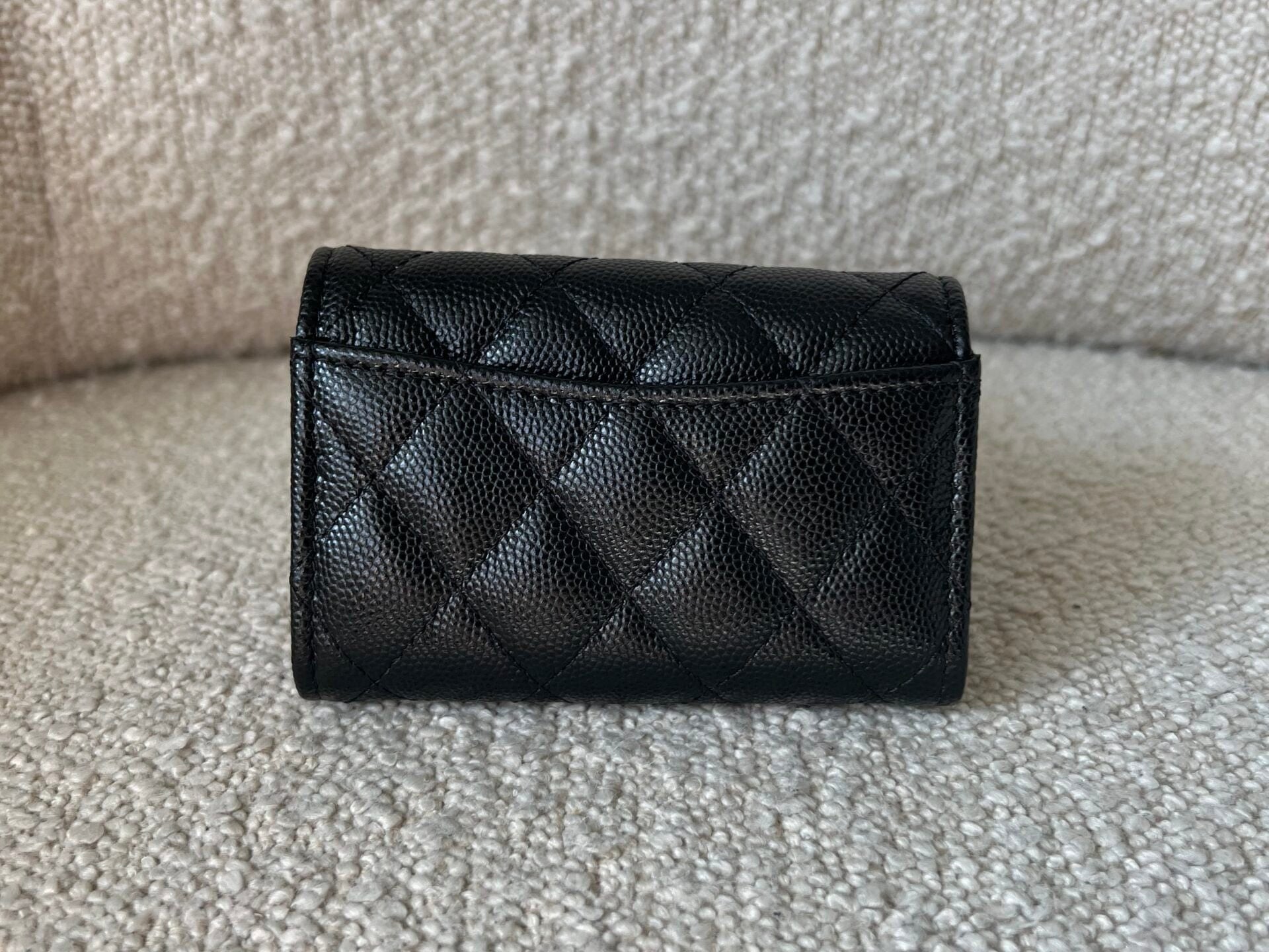 CHANEL Handbag 21K Black Caviar Quilted Key Holder Wallet Silver Hardware -Knockoff
