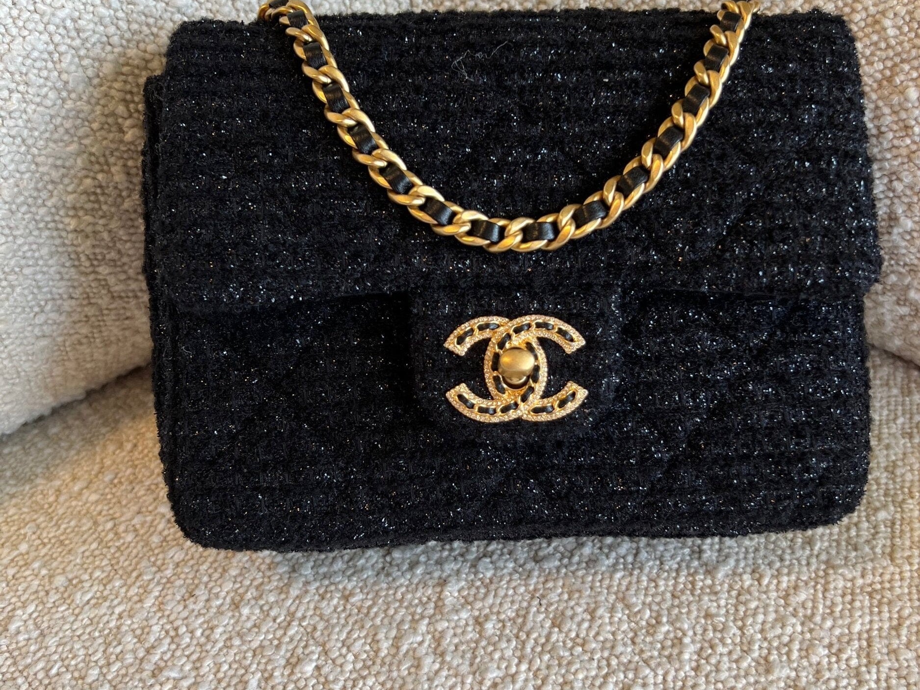 CHANEL Handbag 21K Black Symphony Tweed Single Flap Bag -Knockoff
