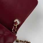 CHANEL Handbag 21K Burgundy Lambskin Quilted Mini Square Flap -Knockoff
