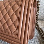 CHANEL Handbag 21K Caramel Caviar Quilted Old Medium Boy Bag LGHW -Knockoff
