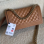 CHANEL Handbag 21K Caramel Caviar Quilted Old Medium Boy Bag LGHW -Knockoff
