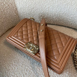 CHANEL Handbag 21K Caramel Caviar Quilted Old Medium Boy Bag LGHW -Knockoff
