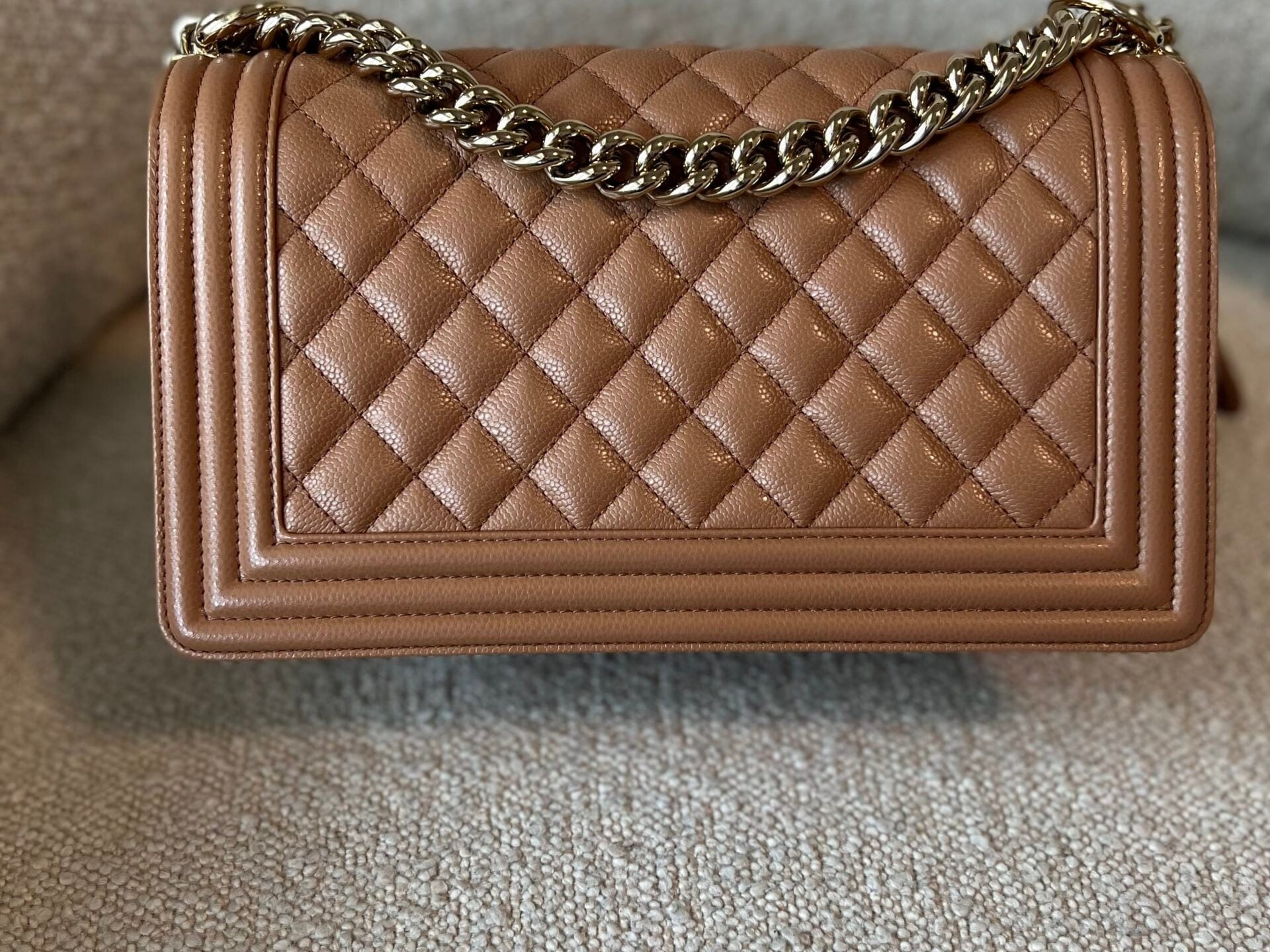 CHANEL Handbag 21K Caramel Caviar Quilted Old Medium Boy Bag LGHW -Knockoff
