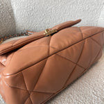 CHANEL Handbag 21K Caramel Lambskin Quilted 19 Flap Large Mixed Hardware -Knockoff
