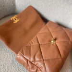 CHANEL Handbag 21K Caramel Lambskin Quilted 19 Flap Large Mixed Hardware -Knockoff
