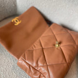 CHANEL Handbag 21K Caramel Lambskin Quilted 19 Flap Large Mixed Hardware -Knockoff
