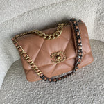 CHANEL Handbag 21K Chanel Caramel 19 Flap Small MHW -Knockoff
