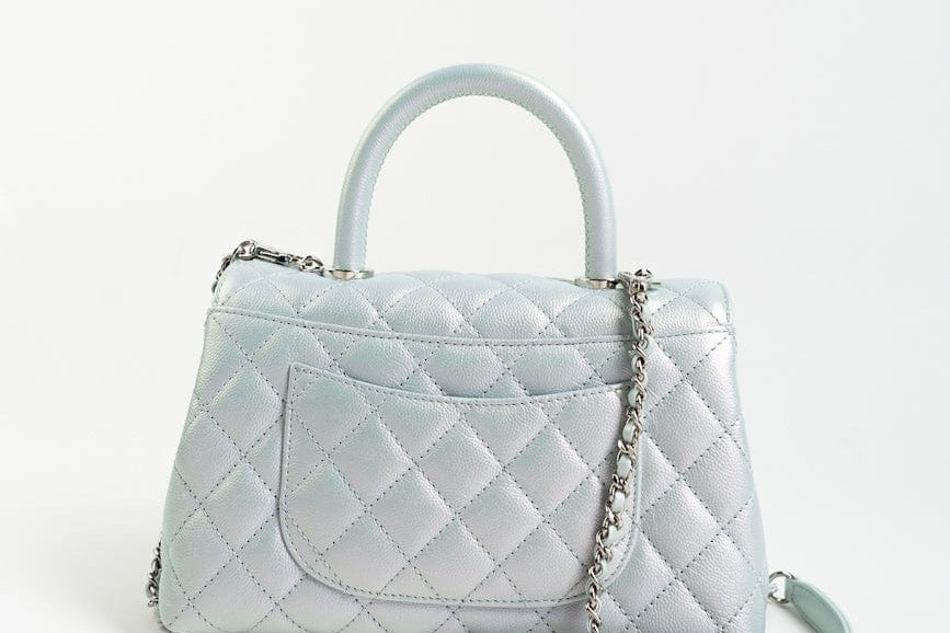 CHANEL Handbag 21K Iridescent Blue Caviar Quilted Coco Handle Small -Knockoff
