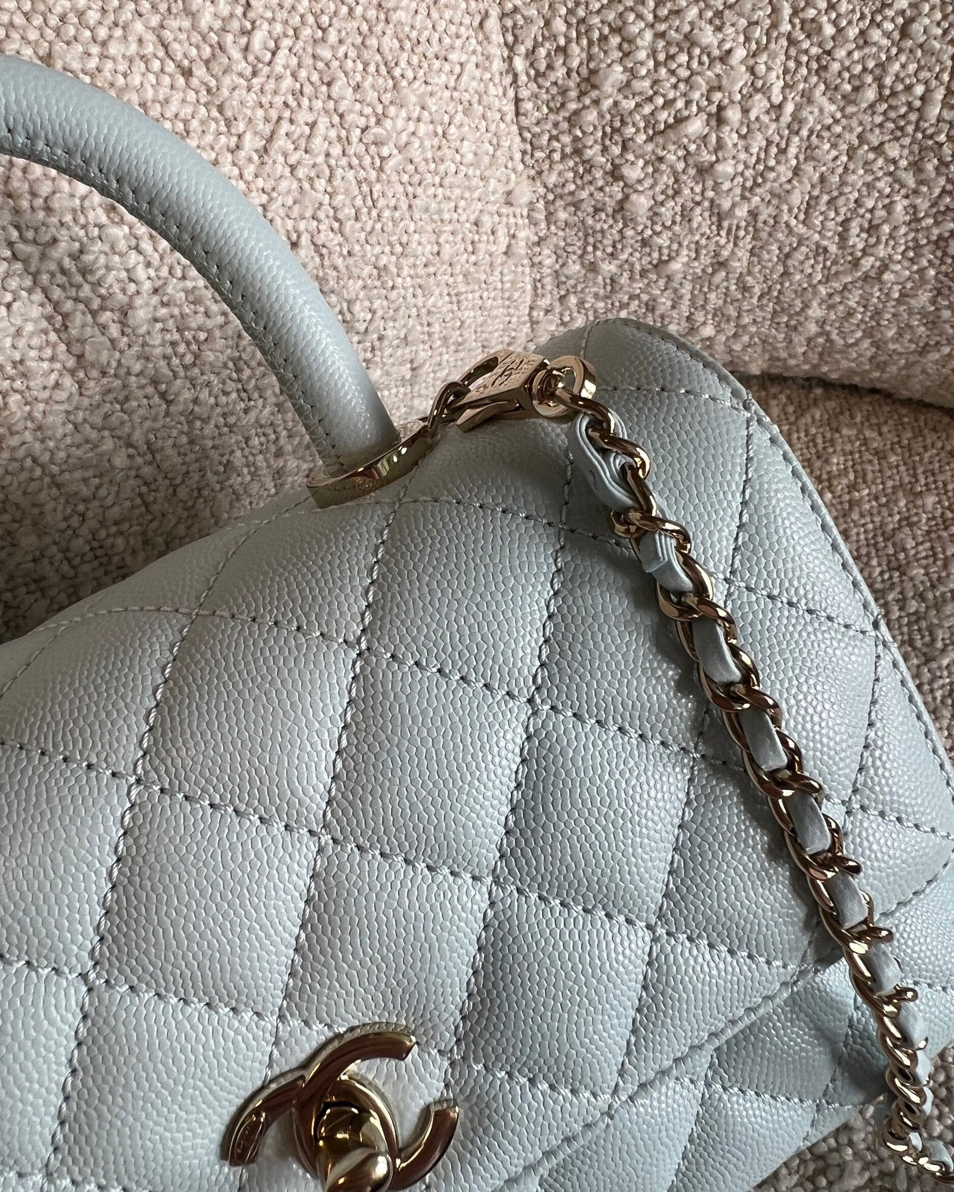 CHANEL Handbag 21K Light Blue Caviar Quilted Coco Handle Small LGHW -Knockoff
