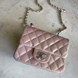 CHANEL Handbag 21K Mini Pink Iridescent Square Lambskin Quilted Classic Flap SHW -Knockoff
