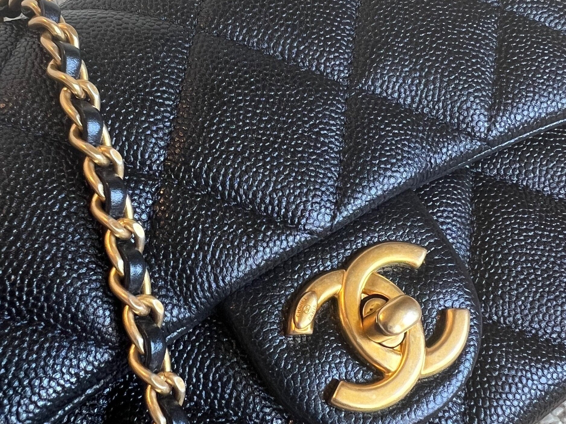 CHANEL Handbag 21K My Perfect Bag Iridescent Black Caviar Quilted AGHW -Knockoff
