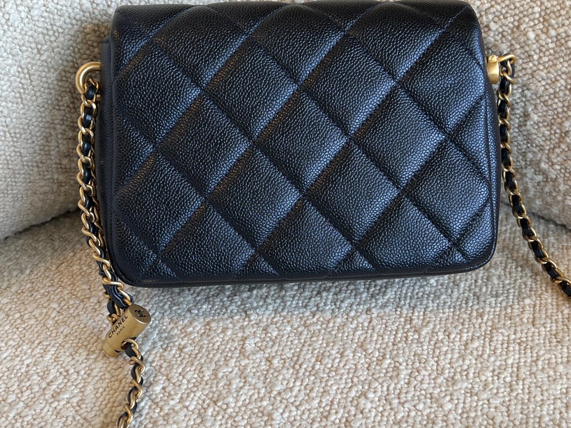 CHANEL Handbag 21K My Perfect Bag Iridescent Black Caviar Quilted AGHW -Knockoff
