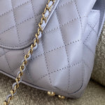 CHANEL Handbag 21K Quilted Coco Handle Lilac Caviar Small LGHW -Knockoff
