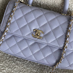 CHANEL Handbag 21K Quilted Coco Handle Lilac Caviar Small LGHW -Knockoff
