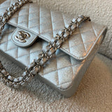 CHANEL Handbag 21K Silver Metallic Caviar Quilted Classic Double Flap Medium Silver Hardware -Knockoff
