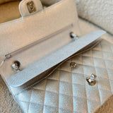 CHANEL Handbag 21K Silver Metallic Caviar Quilted Classic Double Flap Medium Silver Hardware -Knockoff
