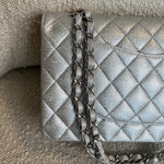 CHANEL Handbag 21K Silver Metallic Caviar Quilted Medium Classic Flap SHW -Knockoff
