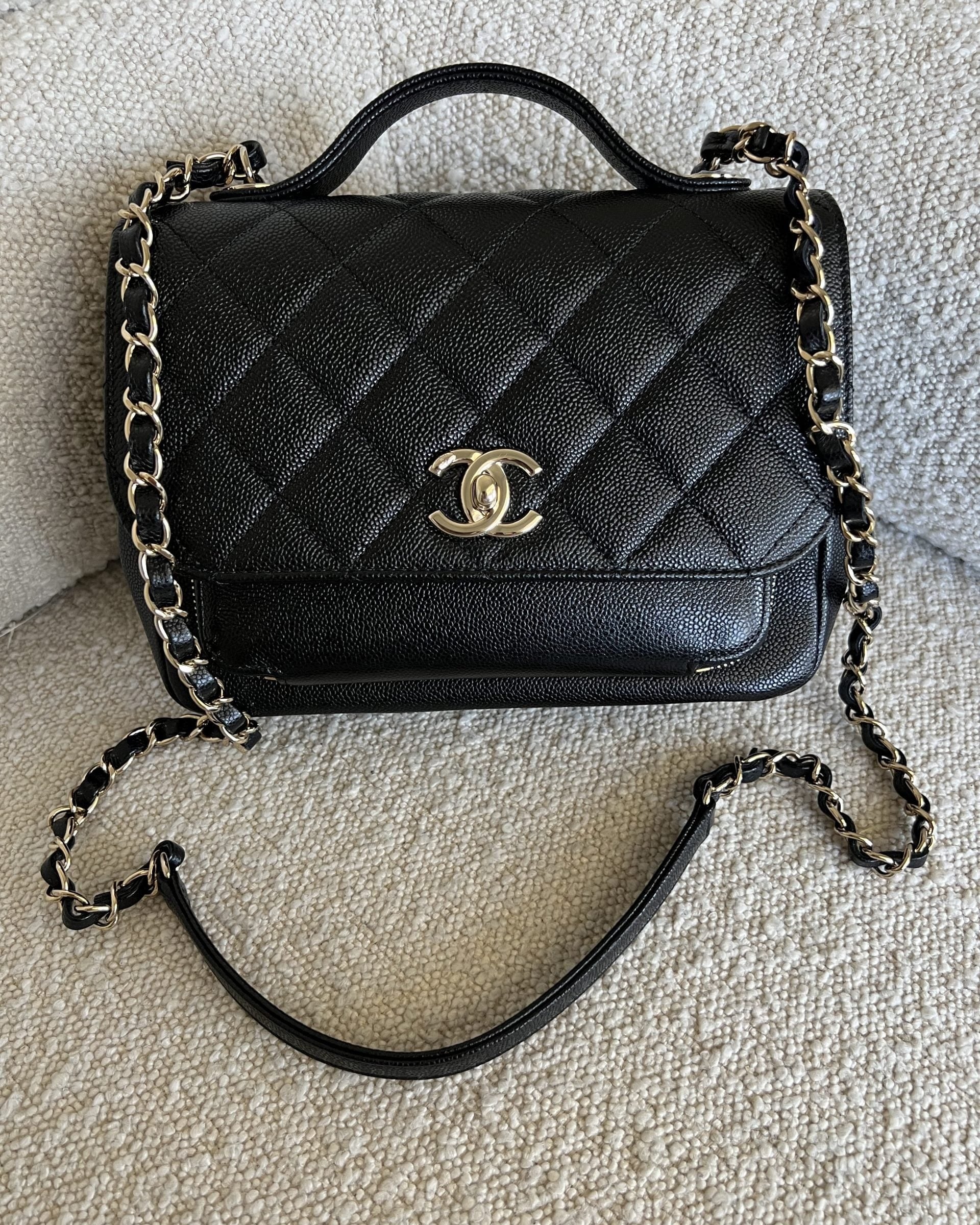 CHANEL Handbag 21P Black Caviar Quilted Medium Business Affinity LGHW -Knockoff
