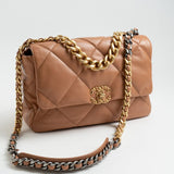 CHANEL Handbag 21P Caramel Lambskin Quilted 19 Flap Large Mixed Hardware -Knockoff
