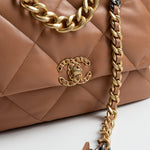 CHANEL Handbag 21P Caramel Lambskin Quilted 19 Flap Large Mixed Hardware -Knockoff
