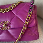 CHANEL Handbag 21P Magenta Lambskin Quilted 19 Flap Large Mixed Hardware -Knockoff
