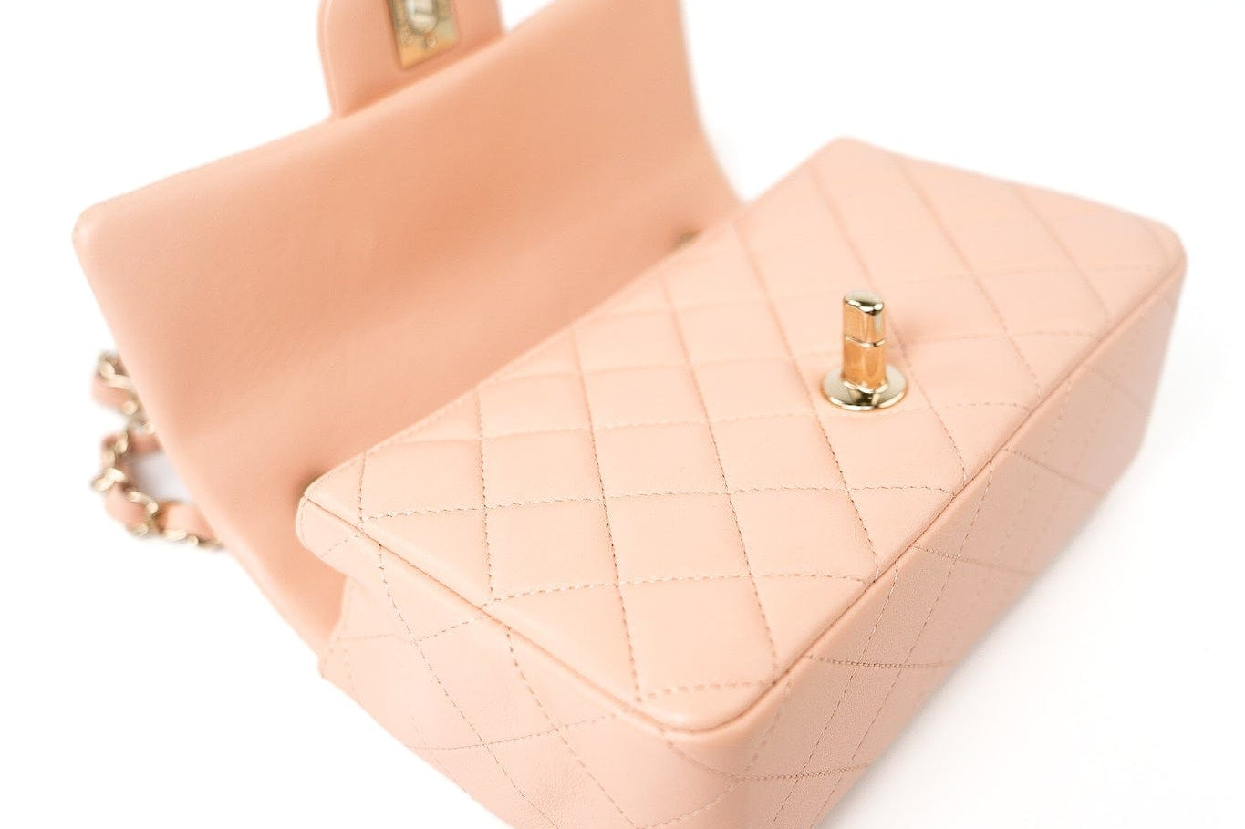 CHANEL Handbag 21P Rose Clair Pink/ Beige Lambskin Quilted Mini Rectangular Flap Light Gold Hardware -Knockoff
