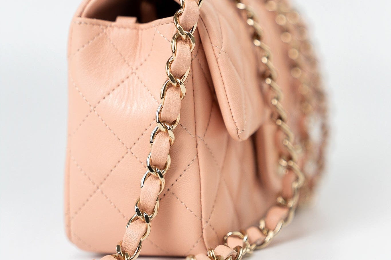 CHANEL Handbag 21P Rose Clair Pink/ Beige Lambskin Quilted Mini Rectangular Flap Light Gold Hardware -Knockoff
