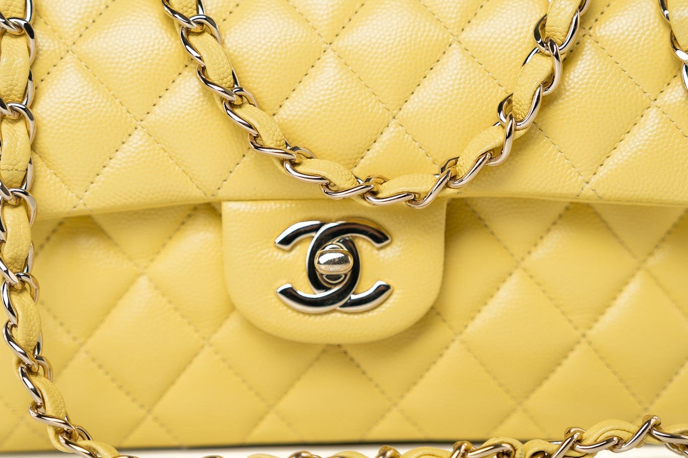 CHANEL Handbag 21P Yellow Caviar Quilted Classic Flap Small Light Gold Hardware -Knockoff
