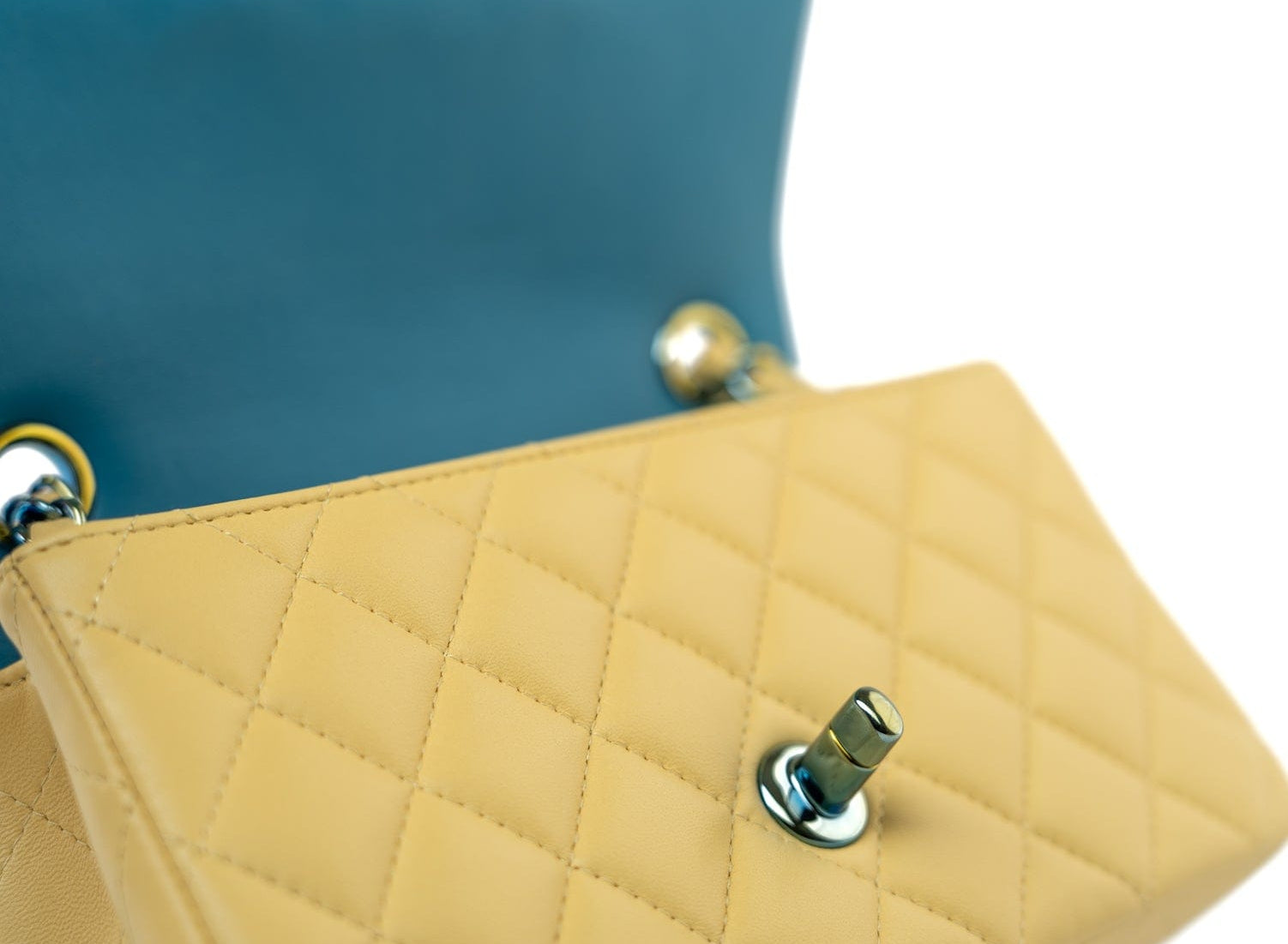 CHANEL Handbag 21P Yellow Lambskin Quilted Mini Rectangular Single Flap Blue Interior / Rainbow Hardware -Knockoff
