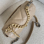 CHANEL Handbag 21S Beige Lambskin Quilted 19 Flap Small Mixed Hardware -Knockoff
