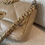 CHANEL Handbag 21S Beige Lambskin Quilted 19 Flap Small Mixed Hardware -Knockoff
