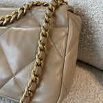 CHANEL Handbag 21S Beige Lambskin Quilted 19 Flap Small Mixed Hardware -Knockoff
