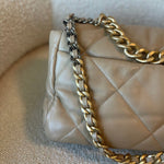 CHANEL Handbag 21S Large Beige/Gold Lambskin Quilted 19 Flap Mixed Hardware -Knockoff
