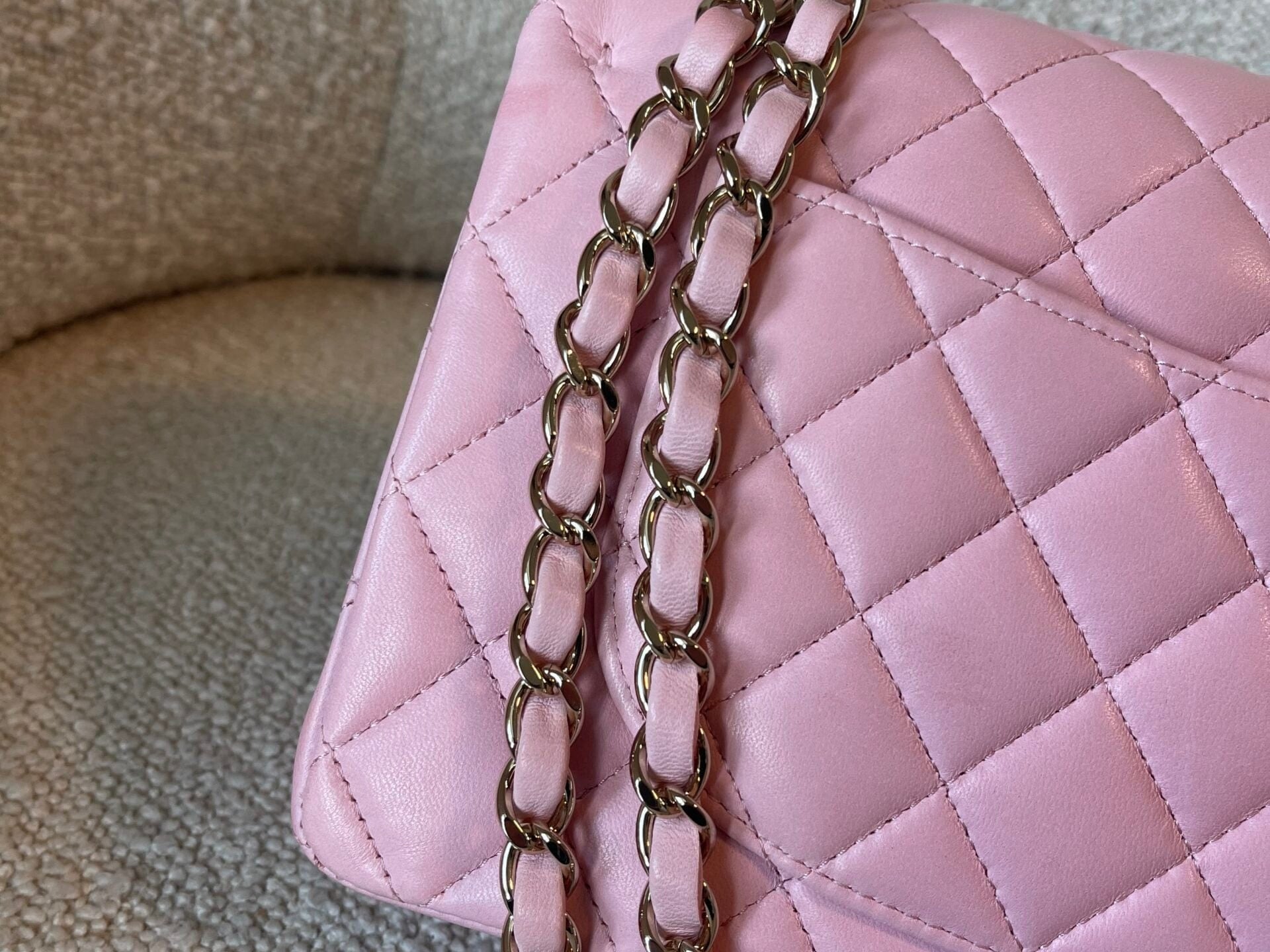 CHANEL Handbag 21S Light Pink Lambskin Quilted Classic Flap Small -Knockoff
