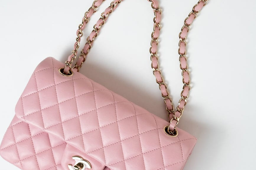 CHANEL Handbag 21S Light Pink Lambskin Quilted Classic Flap Small -Knockoff
