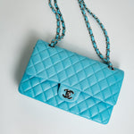 CHANEL Handbag 21S Neon Blue Lambskin Quilted Classic Flap Medium SHW -Knockoff
