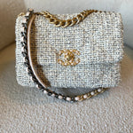 CHANEL Handbag 21S Oreo Tweed Quilted 19 Flap Small Mixed Hardware -Knockoff
